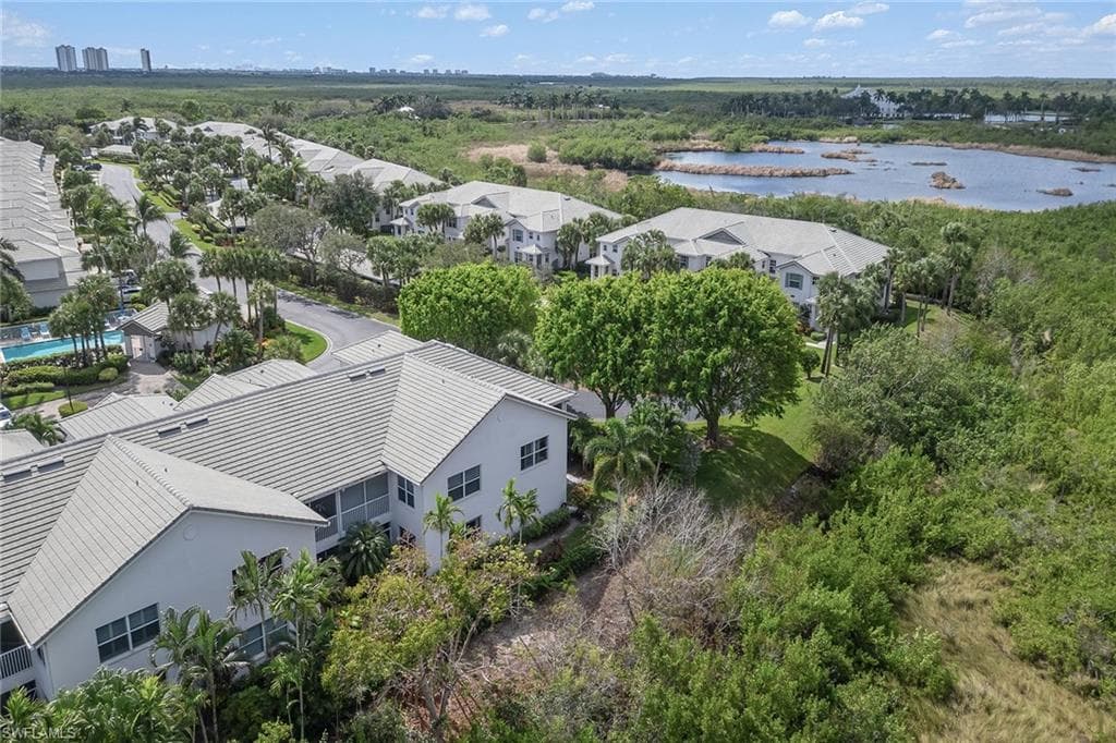 8375 Whisper Trace Ln 104, Naples, FL 34114-30