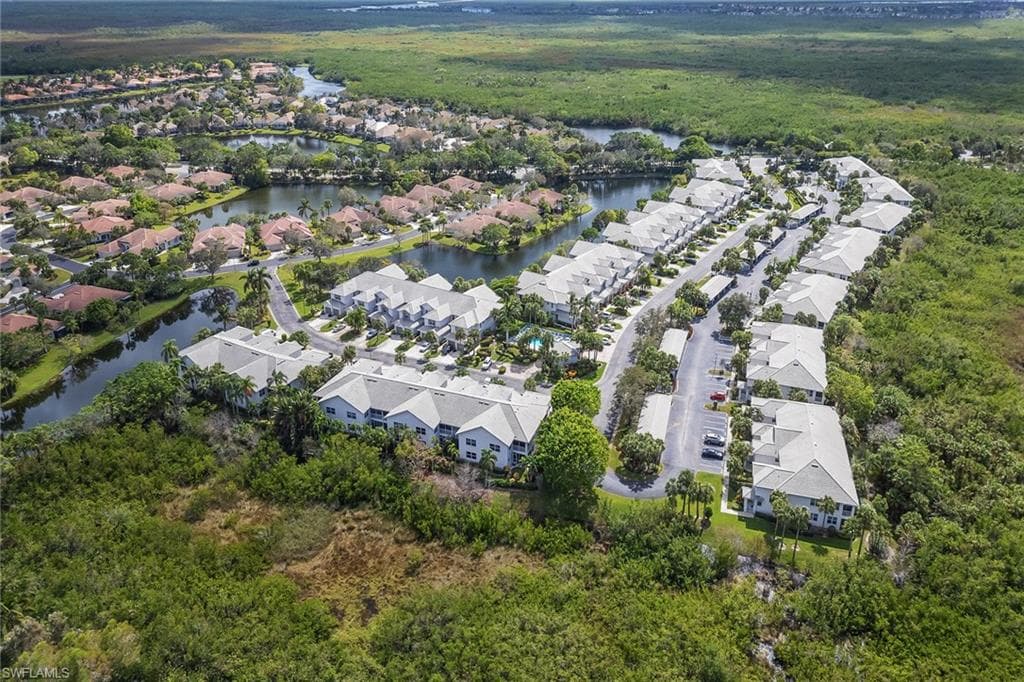 8375 Whisper Trace Ln 104, Naples, FL 34114-35