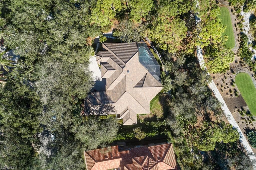 896 Barcarmil Way, Naples, FL 34110-36