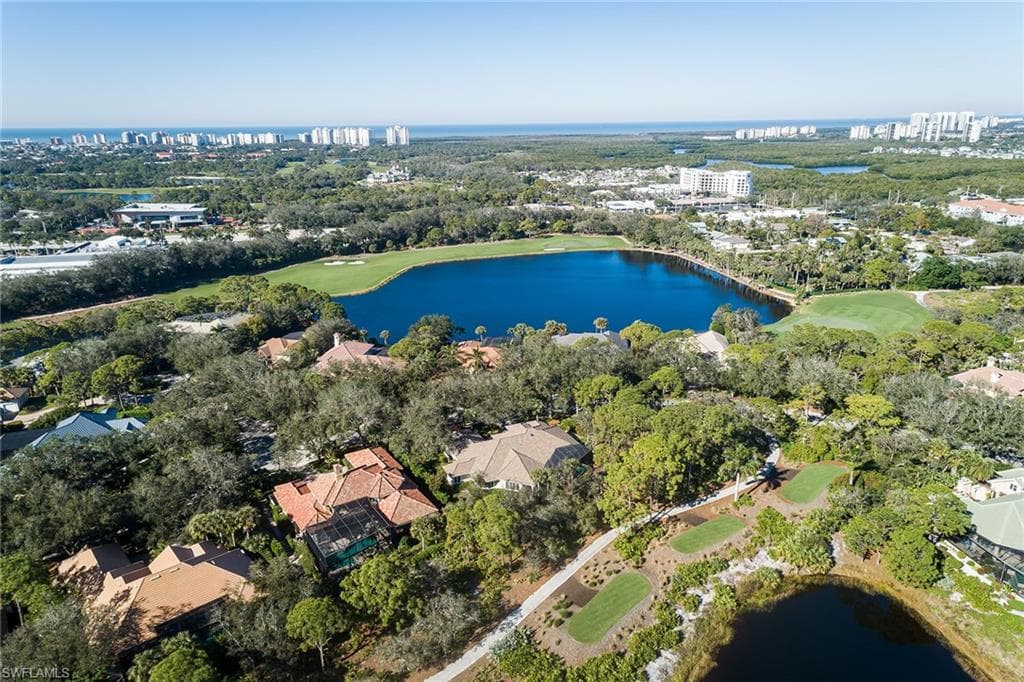 896 Barcarmil Way, Naples, FL 34110-37
