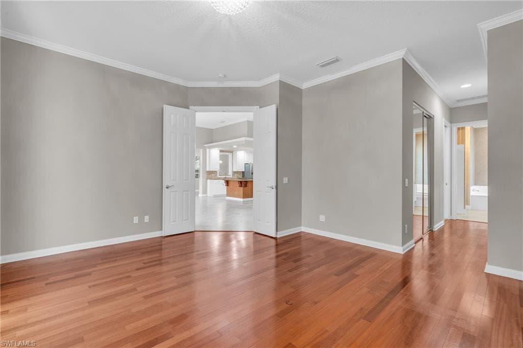 2845 Hatteras Way, Naples, FL 34119-15