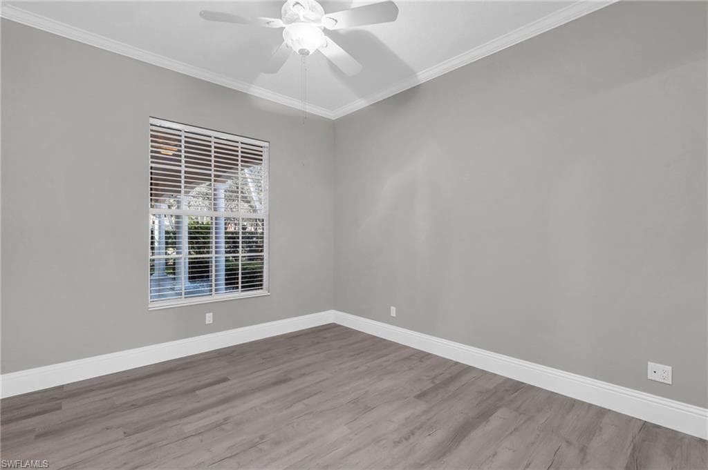 2845 Hatteras Way, Naples, FL 34119-21