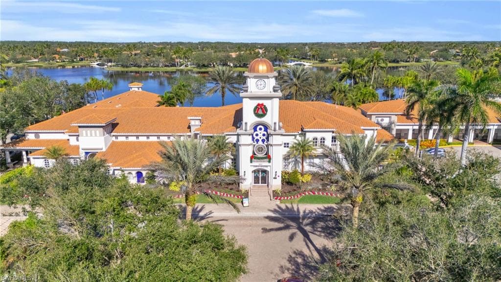 2845 Hatteras Way, Naples, FL 34119-32