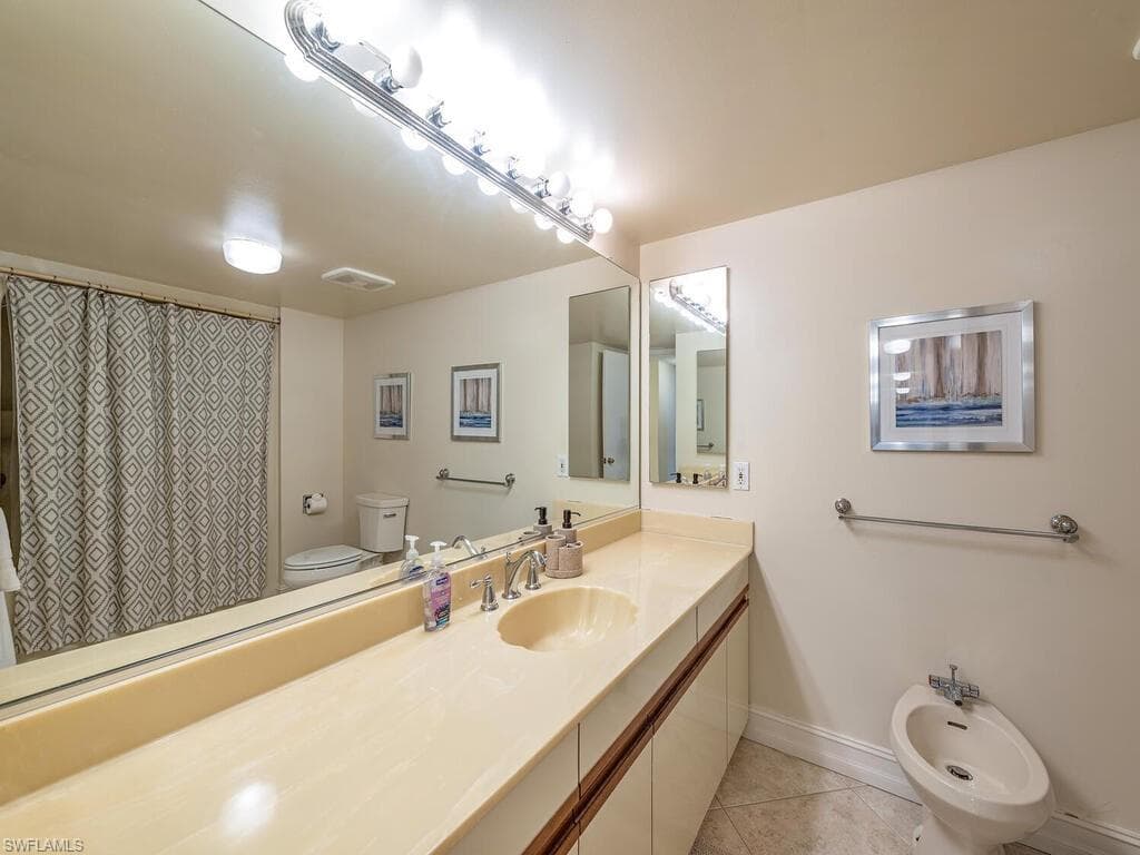 4041 Gulf Shore Blvd N 1104, Naples, FL 34103-11
