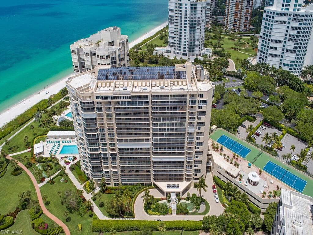 4041 Gulf Shore Blvd N 1104, Naples, FL 34103-15