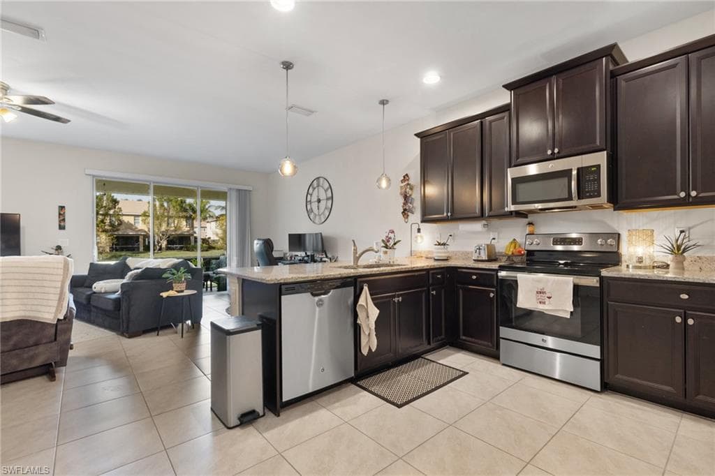 10806 Alvara Point Dr, Bonita Springs, FL 34135-13