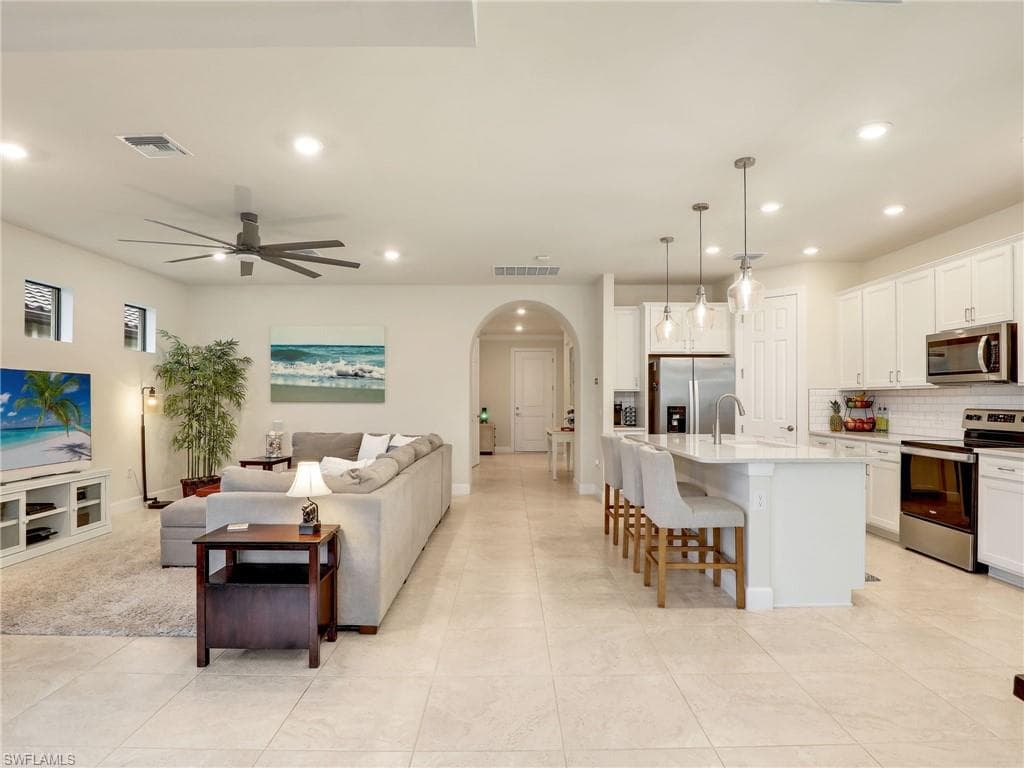 19215 Elston Way, Estero, FL 33928-3