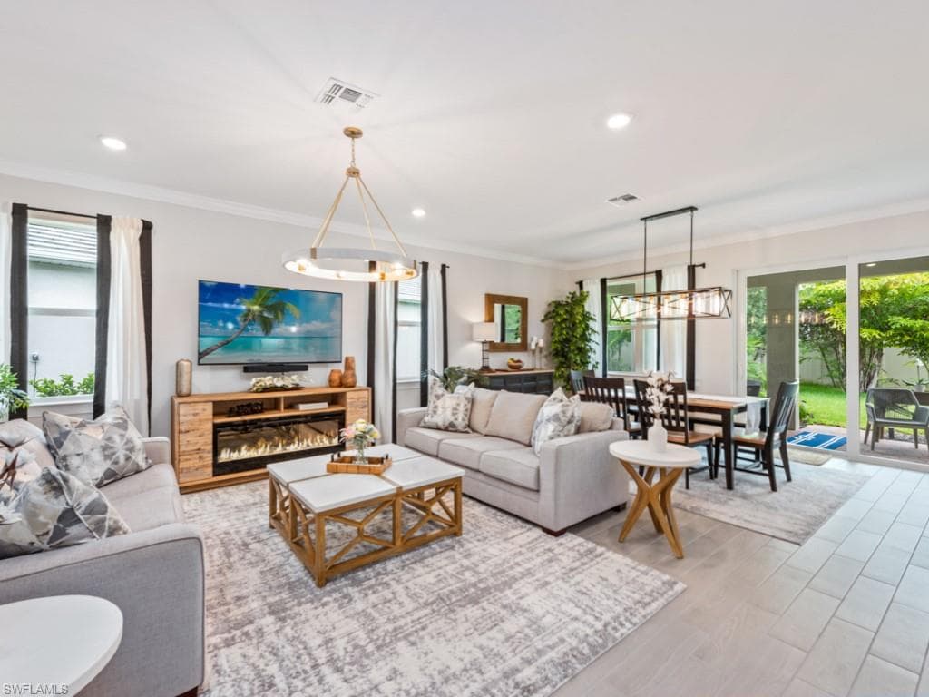 342 Deauville Loop, Naples, FL 34114-2