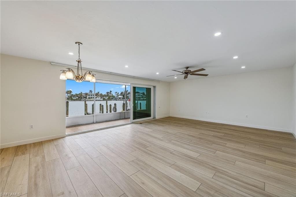 2500 Gulf Shore Blvd N N9, Naples, FL 34103-6