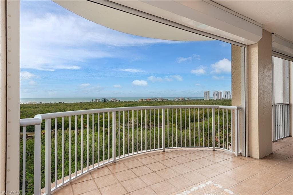 7117 Pelican Bay Blvd 809, Naples, FL 34108-11