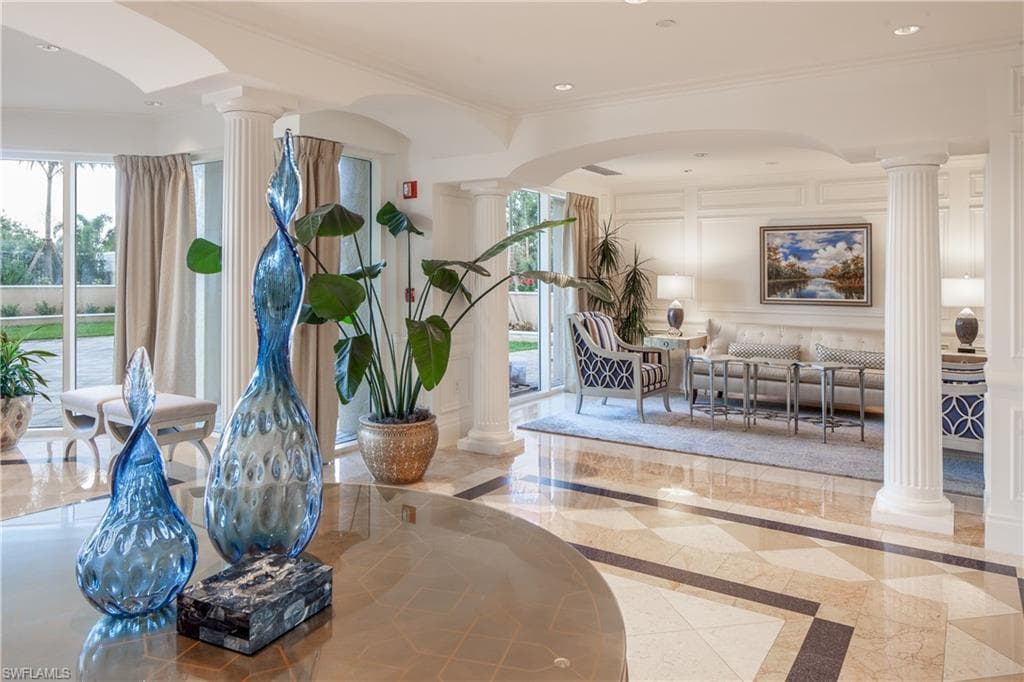 7117 Pelican Bay Blvd 809, Naples, FL 34108-15