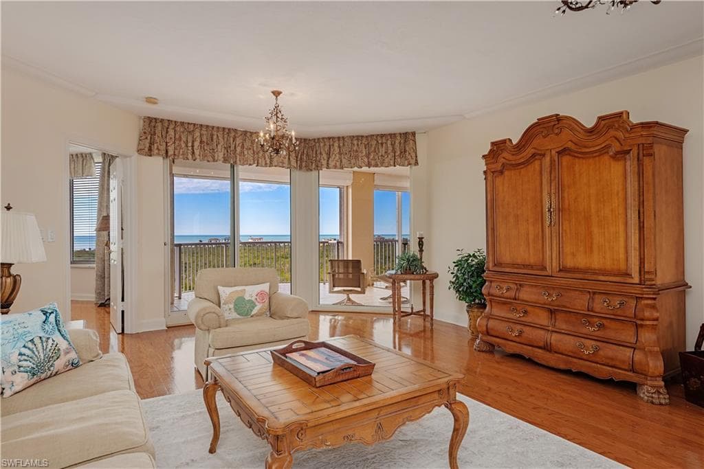7117 Pelican Bay Blvd 809, Naples, FL 34108-1