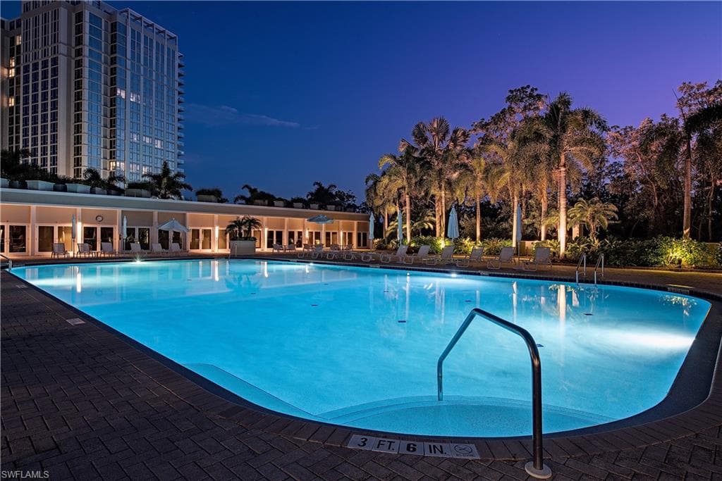 7117 Pelican Bay Blvd 809, Naples, FL 34108-22