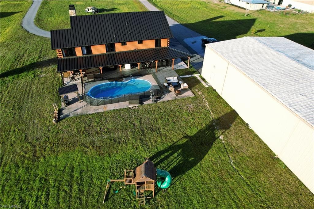3040 Trail Dairy Cir, North Fort Myers, FL 33917-5