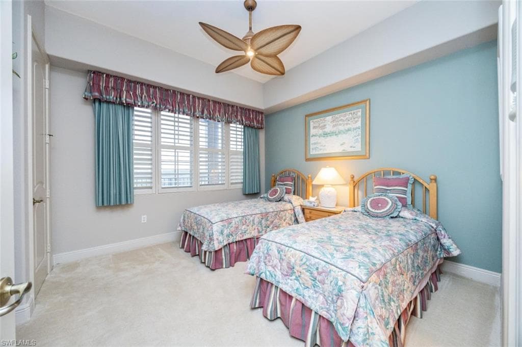 570 El Camino Real 2504, Naples, FL 34119-24