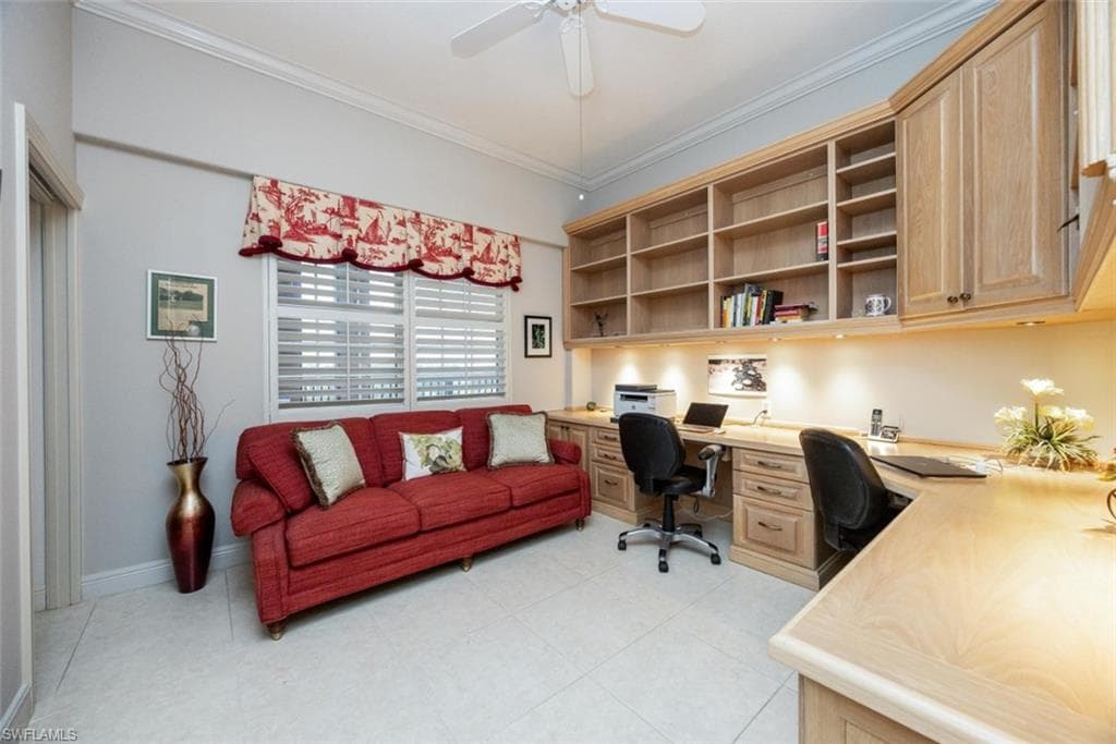 570 El Camino Real 2504, Naples, FL 34119-25
