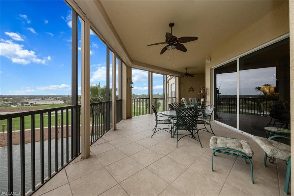 570 El Camino Real 2504, Naples, FL 34119-30
