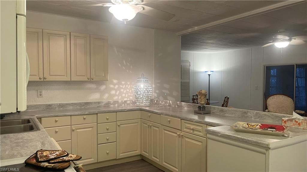 16230 Cynthia Ct, Fort Myers, FL 33908-29