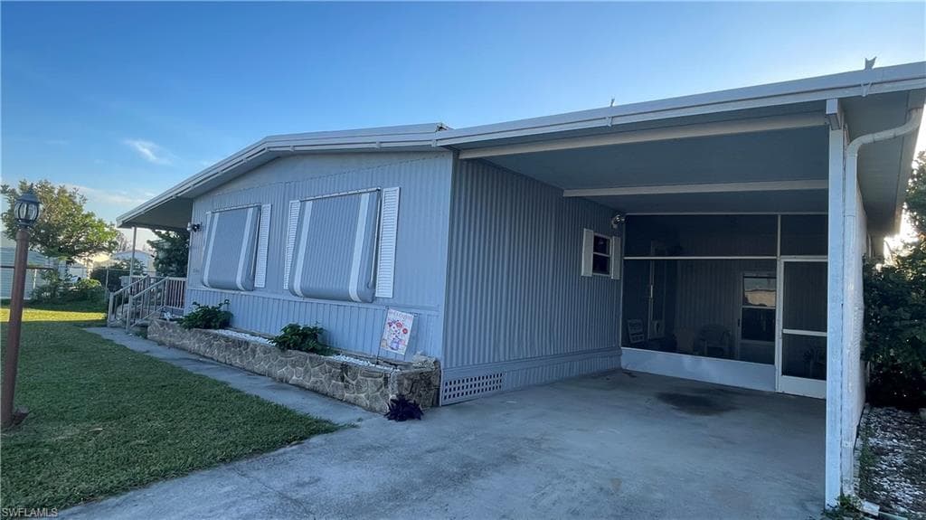 16230 Cynthia Ct, Fort Myers, FL 33908-2