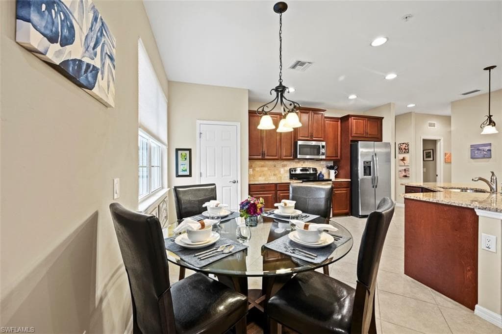 18260 Creekside Preserve Loop 202, Fort Myers, FL 33908-10