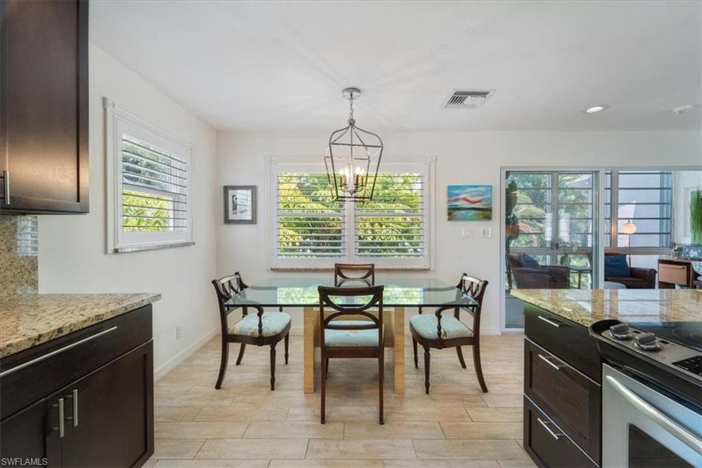 4774 West Blvd #e202, Naples, FL 34103-9