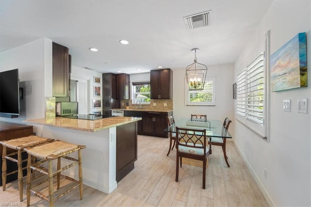 4774 West Blvd #e202, Naples, FL 34103-10