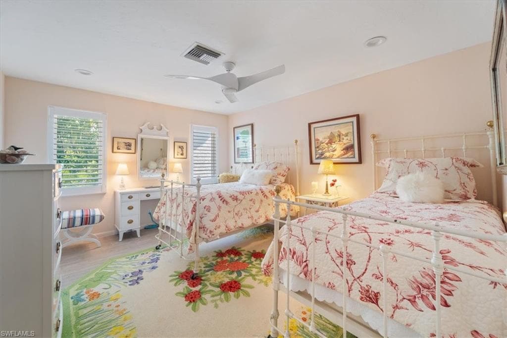 4774 West Blvd #e202, Naples, FL 34103-16