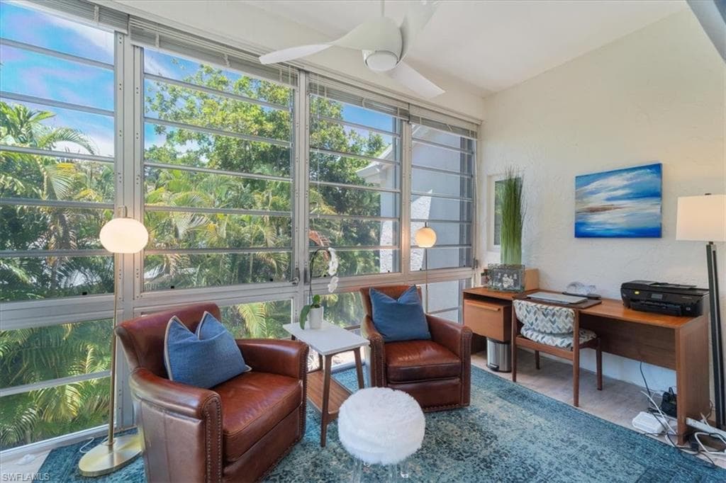 4774 West Blvd #e202, Naples, FL 34103-7