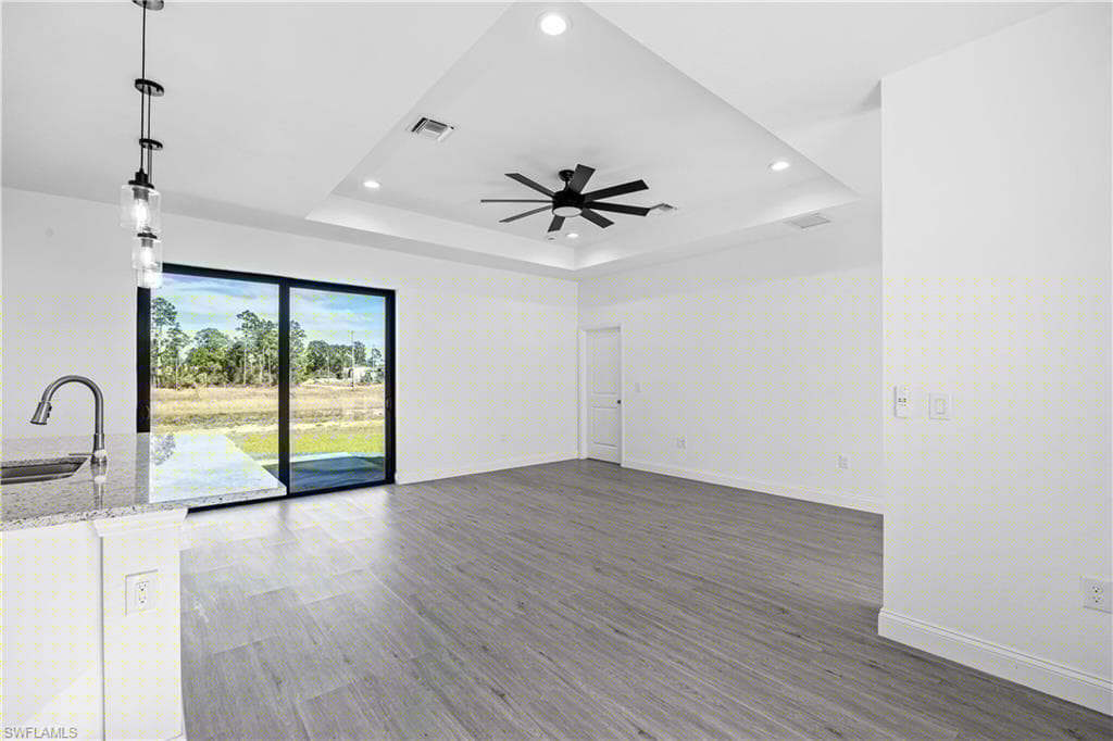 933 Gleason, Lehigh Acres, FL 33974-11