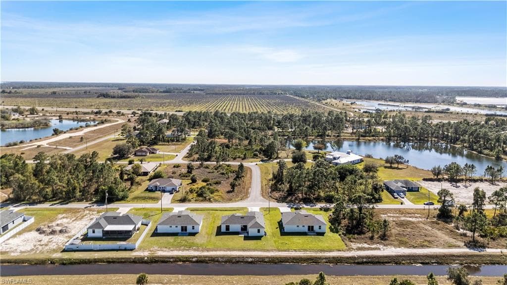 933 Gleason, Lehigh Acres, FL 33974-35