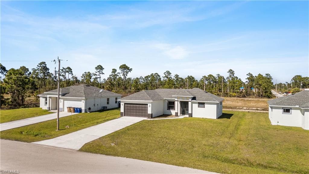 933 Gleason, Lehigh Acres, FL 33974-4