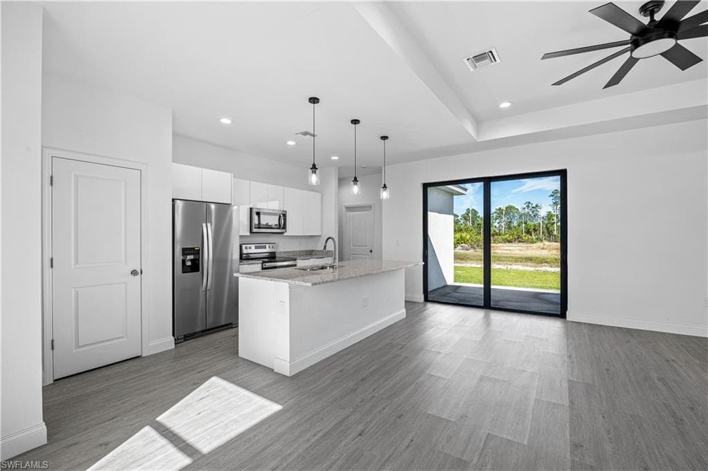 933 Gleason, Lehigh Acres, FL 33974-6
