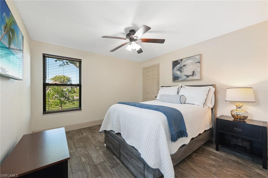 124 Flame Vine Dr, Naples, FL 34110-14