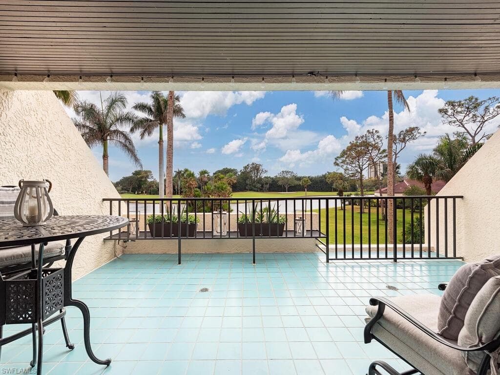6360 Pelican Bay Blvd 102c, Naples, FL 34108-15