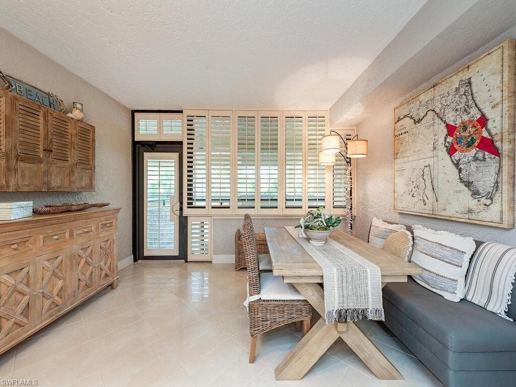 6360 Pelican Bay Blvd 102c, Naples, FL 34108-8
