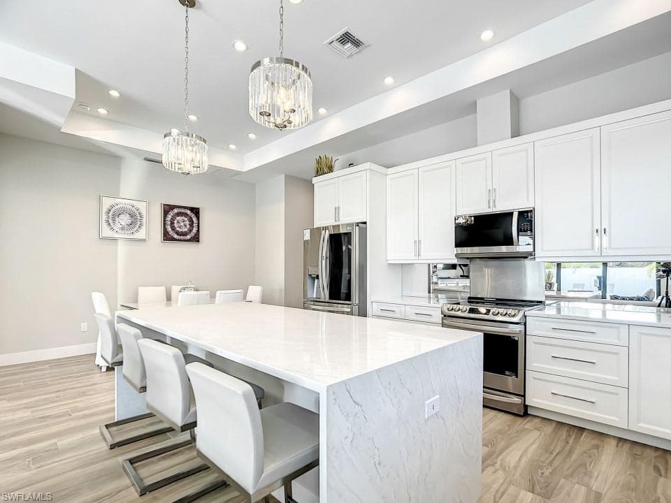 828 100th Ave N, Naples, FL 34108-26