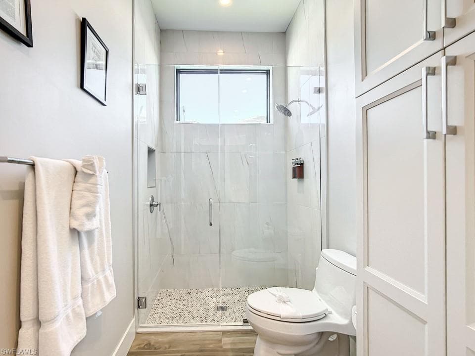 828 100th Ave N, Naples, FL 34108-33