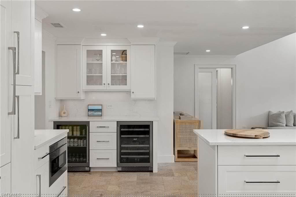320 Putter Point Dr, Naples, FL 34103-21