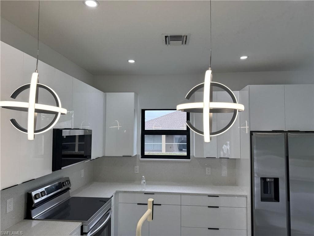 1403 Unice Ave N, Lehigh Acres, FL 33971-9