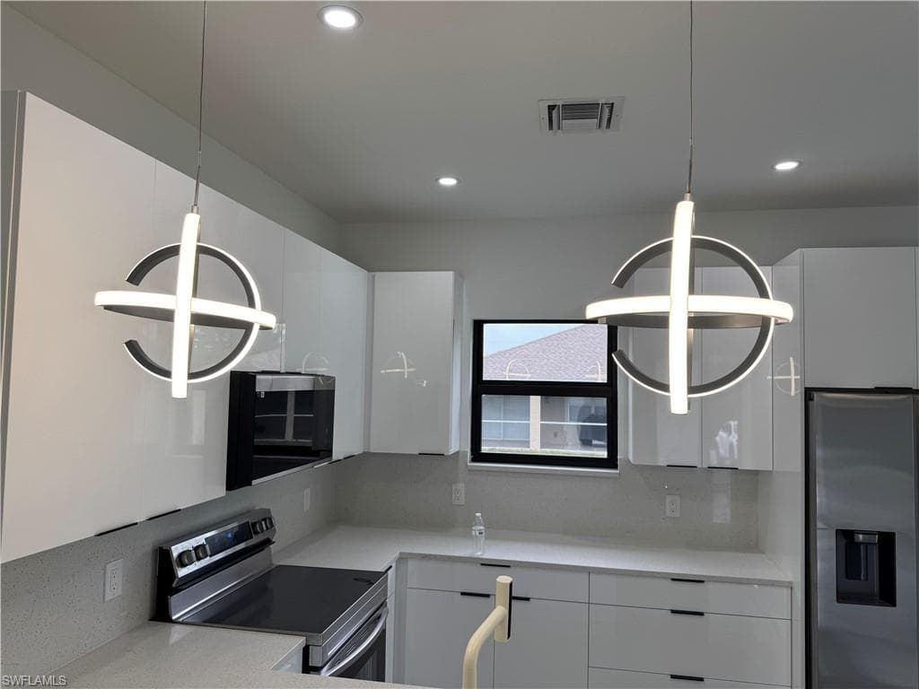 1403 Unice Ave N, Lehigh Acres, FL 33971-10