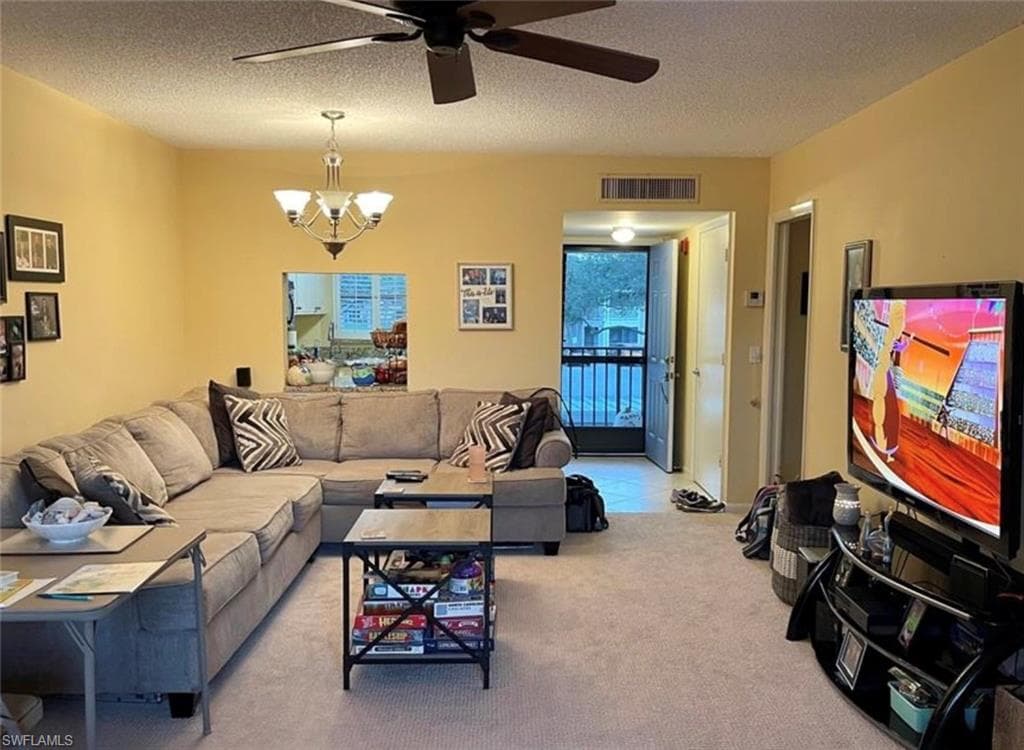 201 Quail Forest Blvd 208, Naples, FL 34105-6
