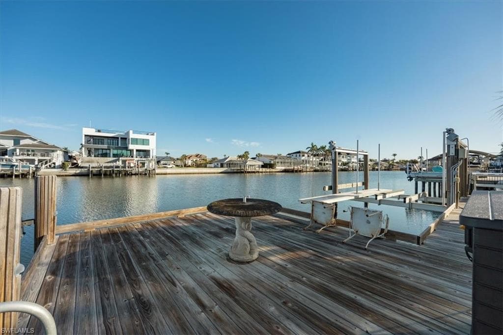 361 Seabee Ave, Naples, FL 34108-6