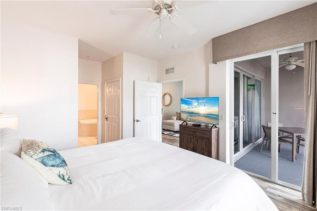 7930 Mahogany Run Ln 826, Naples, FL 34113-23