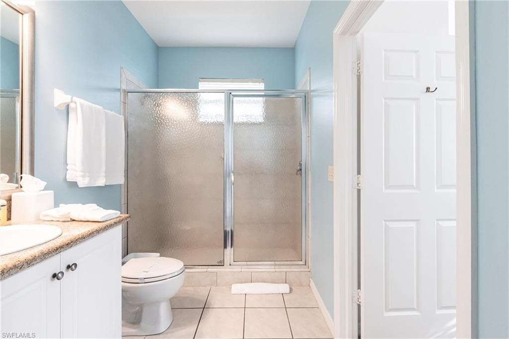 7930 Mahogany Run Ln 826, Naples, FL 34113-30