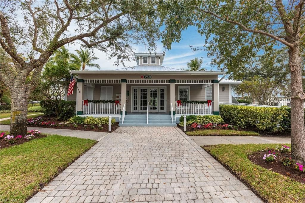 7930 Mahogany Run Ln 826, Naples, FL 34113-39
