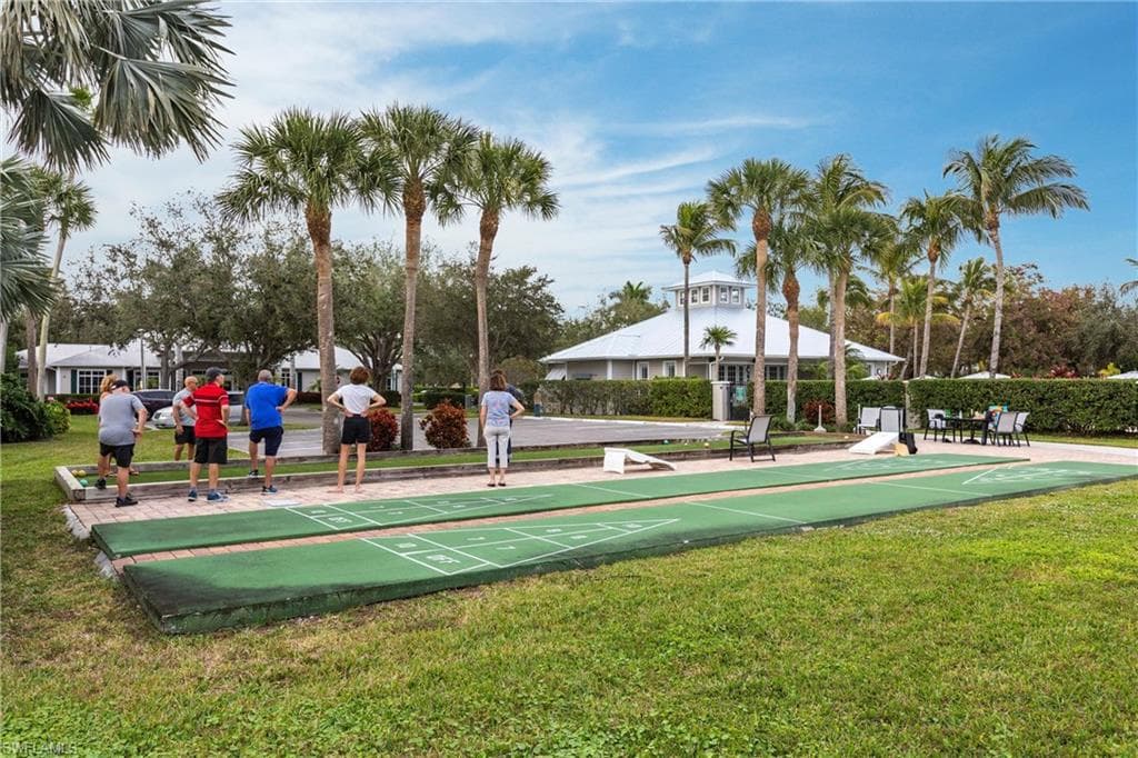 7930 Mahogany Run Ln 826, Naples, FL 34113-44