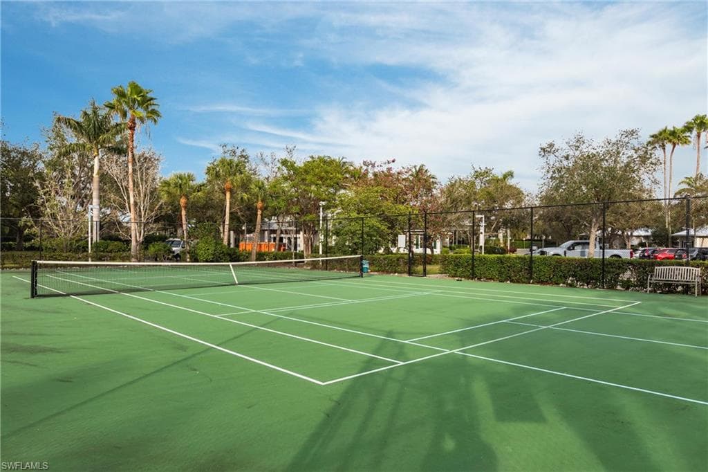 7930 Mahogany Run Ln 826, Naples, FL 34113-45