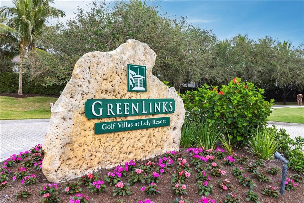 7930 Mahogany Run Ln 826, Naples, FL 34113-7