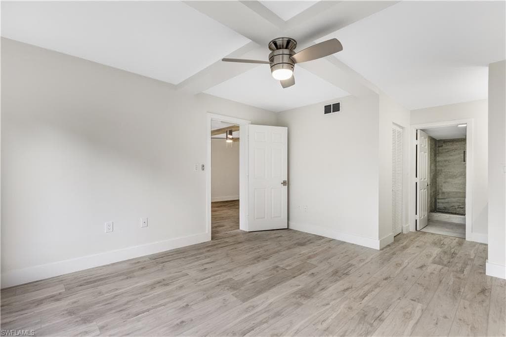 15171 Cedarwood Ln 3204, Naples, FL 34110-23