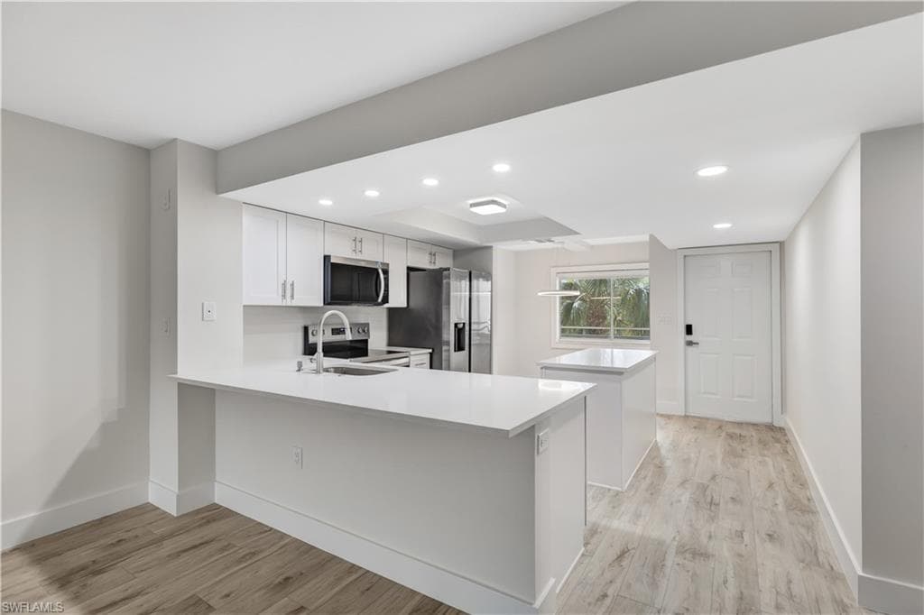 15171 Cedarwood Ln 3204, Naples, FL 34110-4